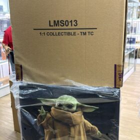 Hottoys LMS013 The Child Mandalorian Star Wars Starwars