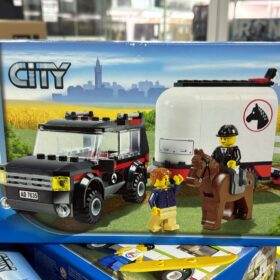 Lego 7635 4WD With Horse Trailer City