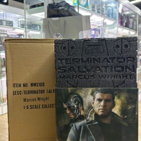 Hottoys MMS100 The Terminator Salvation Marcus Wright Terminator