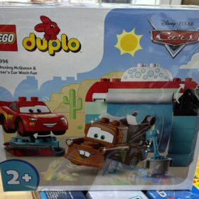 Lego 10996 Lightning McQueen & Mater’s Car Wash Fun