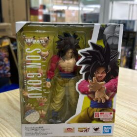 Bandai S.H.Figuarts Shf Son Goku Super Saiyan 4 Dragon Ball DragonBall