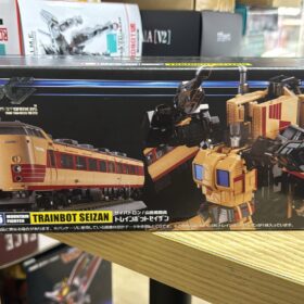 Takara Tomy Transformers MPG-05 Trainbot Seizan Raiden