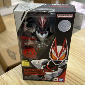 Bandai S.H.Figuarts Shf Kamen Rider Geats Magnumboost Form