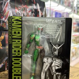 Bandai S.H.Figuarts Shf Kamen Rider Double Cyclone Joker