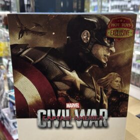 Hottoys MMS360 Captain America Civil War Battling Version