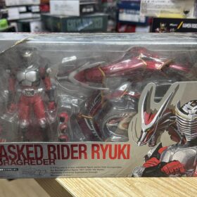 Bandai S.H.Figuarts Shf Masked Rider Ryuki Dragreder