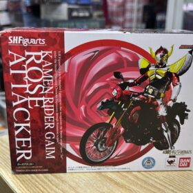 Bandai S.H.Figuarts Shf Kamen Rider Gaim Rose Attacker