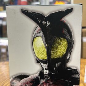 Bandai S.H.Figuarts Shf Masked Rider Dark Kabuto