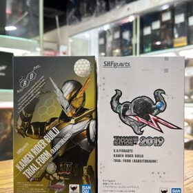 Bandai S.H.Figuarts Shf Kamen Rider Build Trial Form Rabbit Dragon