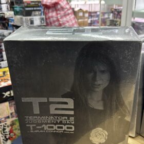 Hottoys MMS125 T-1000 T1000 Terminator Sarah Connor Disguise