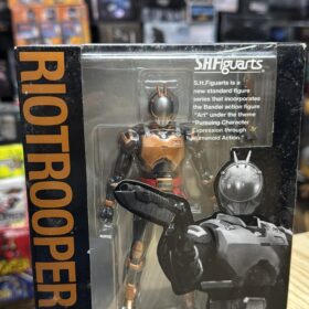 Bandai S.H.Figuarts Shf Kamen Rider Riotrooper