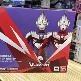 Bandai Ultra Act Ultraact Ultraman Tiga Sky Type Power Type