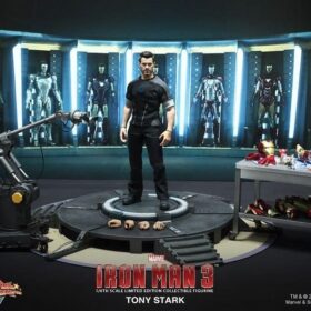 Hottoys MMS191 Iron Man 3 Tony Stark Workshop