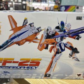 全新 本體有機會變黃(不包退換) Bandai DX Chogokin Macross GE-65 YF-25 Prophecy 超時空要塞