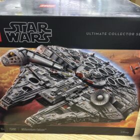 Lego 75192 Millennium Falcon UCS Ultimate Collector Series Star Wars Starwars